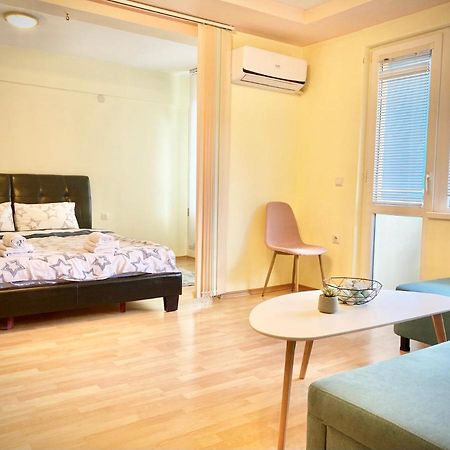 Sunny Central Apartment With Tv & Wi-Fi Stara Sagora Exterior foto